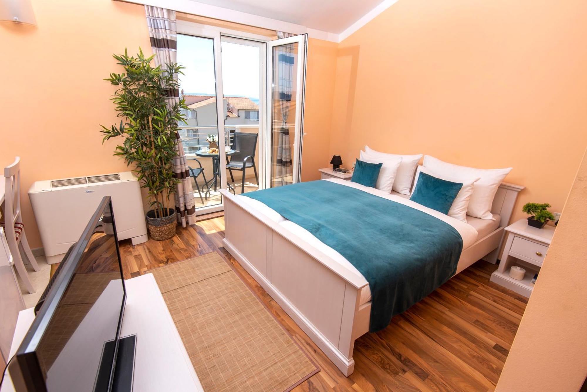 San Marian Apartments Podstrana Room photo